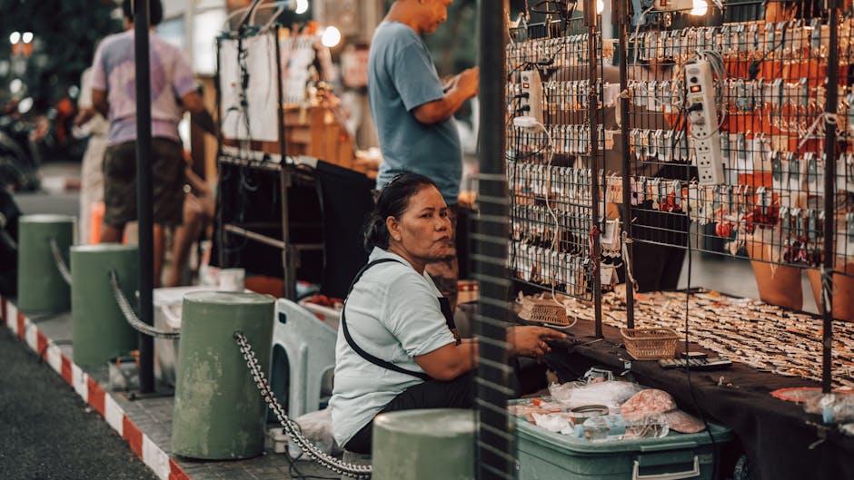 Shopee Ads vs Lazada Ads เปรียบเทียบครบทุกมุม — ร้านไทยเลือกอันไหน 2026