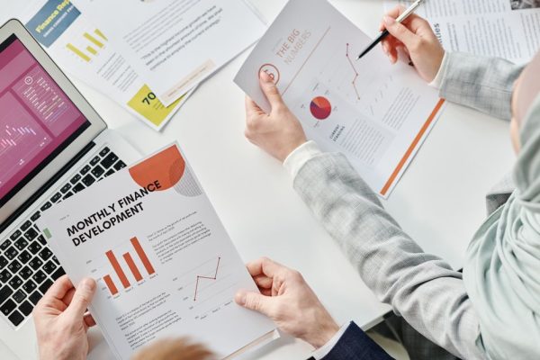 roi marketing agency: วัดผลเอเจนซี่ให้เห็นกำไรจริง ไม่ใช่แค่ยอด