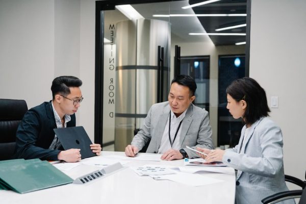 b2b influencer thailand: หาคนที่ใช่ยังไงไม่ให้งบบาน (2026)